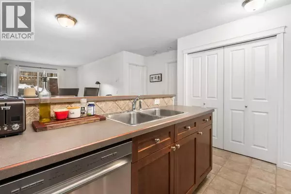 Calgary, AB T2E0H6,106, 420 3 Avenue NE