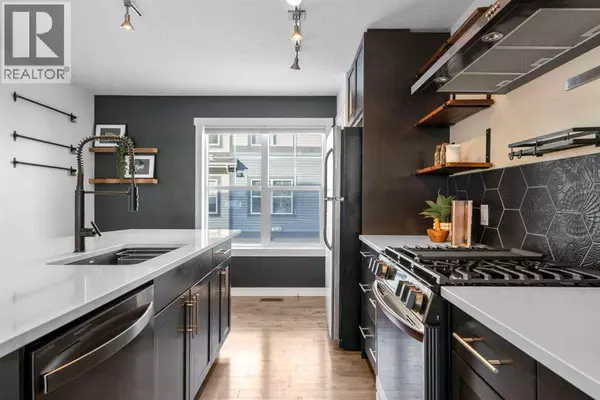 Calgary, AB T2Z1C7,580 Mckenzie Towne Drive SE