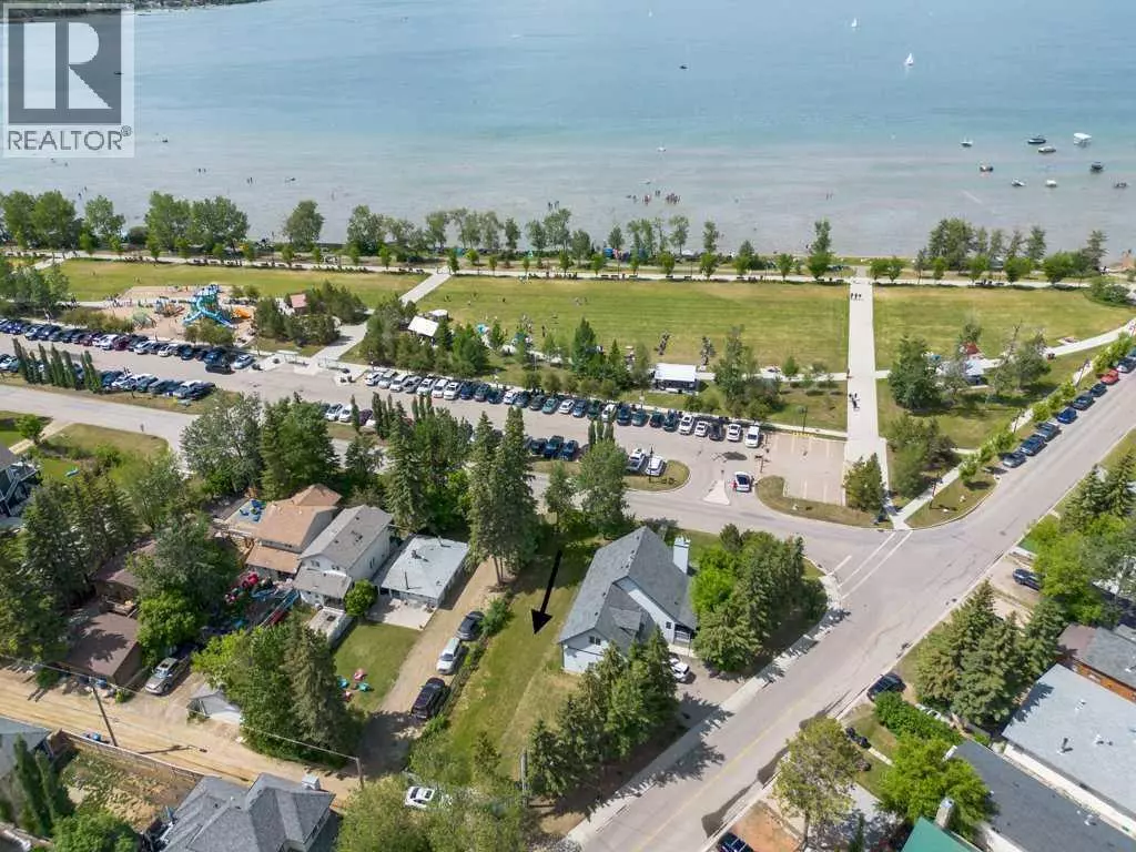 Sylvan Lake, AB T4S1B9,4003 Lakeshore Drive