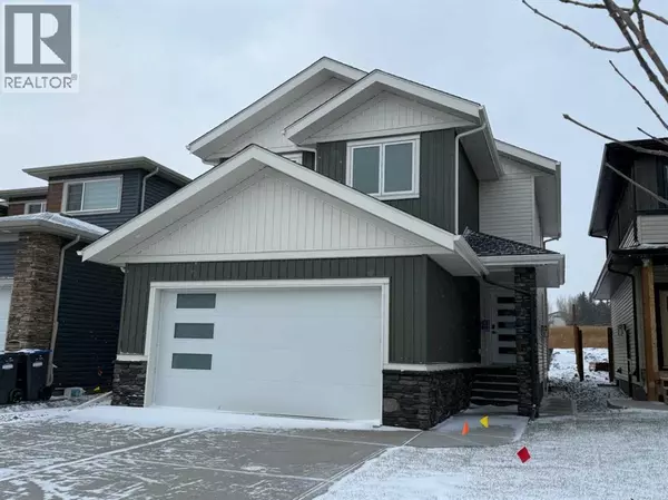 117 Crestview Boulevard, Sylvan Lake, AB T4S0V8