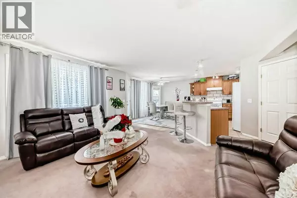 Calgary, AB T3K5S8,270 Covewood Circle NE