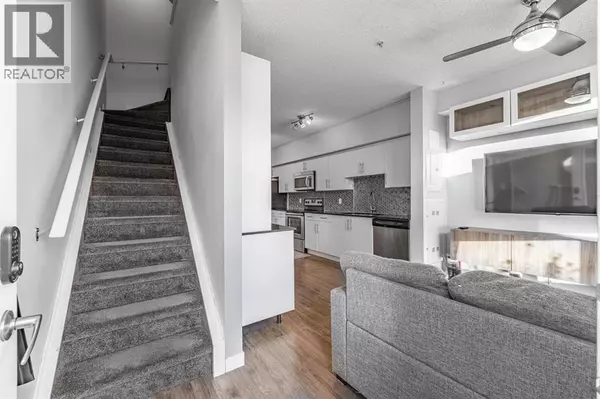 Calgary, AB T2M4Z5,112, 1740 9 Street NW