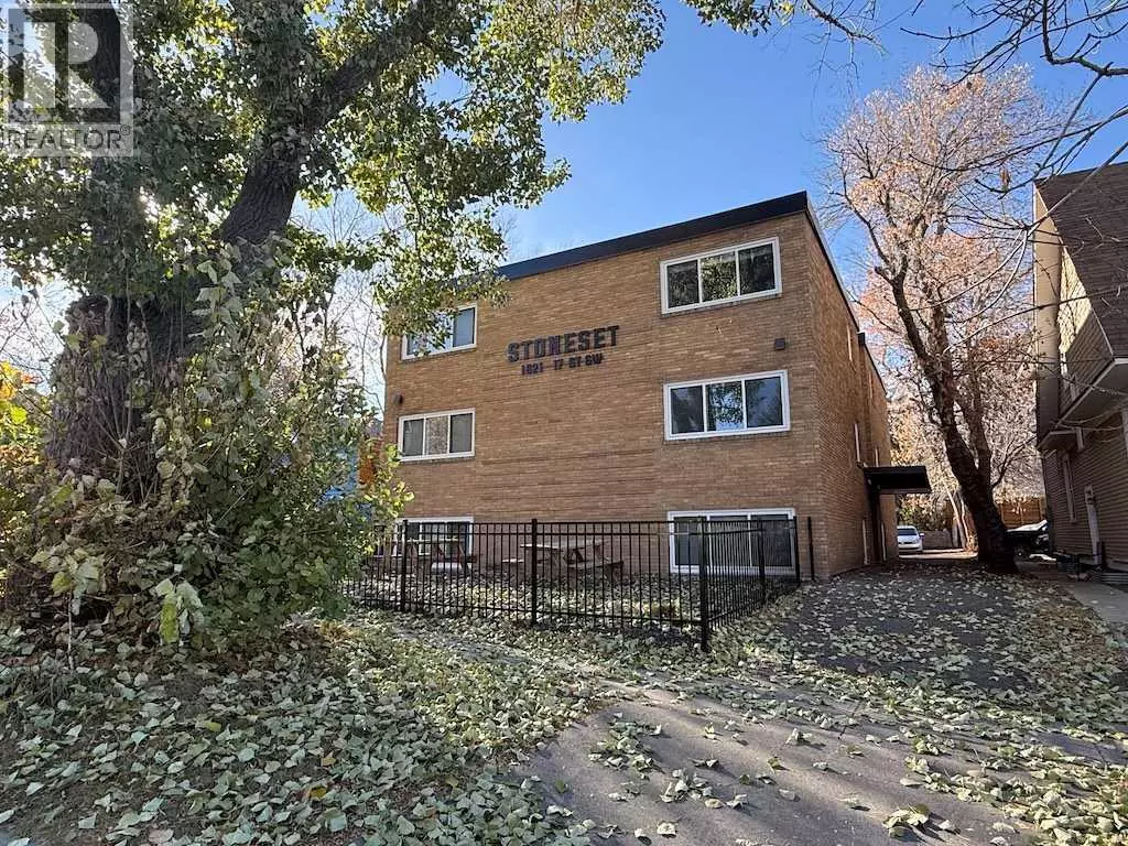 Calgary, AB T2Y3E5,1821 17 Street SW