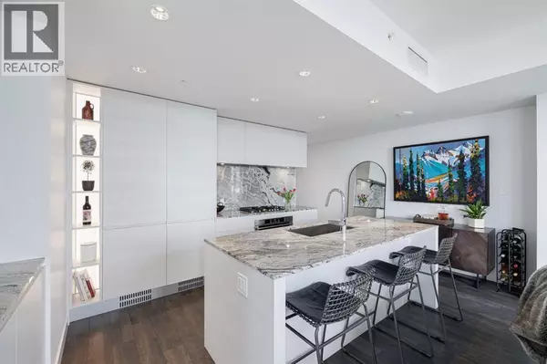 Calgary, AB T2R1B5,1608, 310 12 Avenue SW