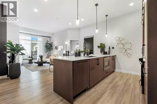 103, 255 Les Jardins Park SE, Calgary, AB T2C5W9