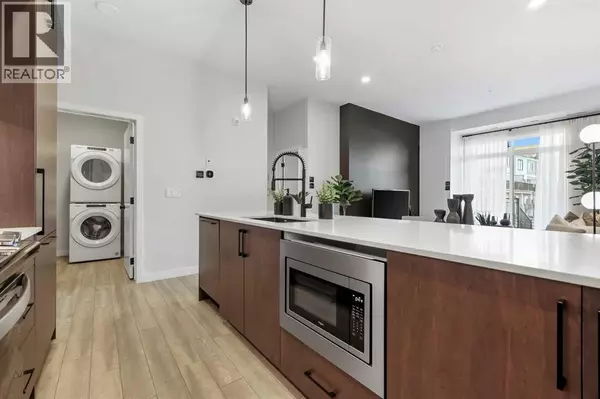 Calgary, AB T2C5W9,103, 255 Les Jardins Park SE