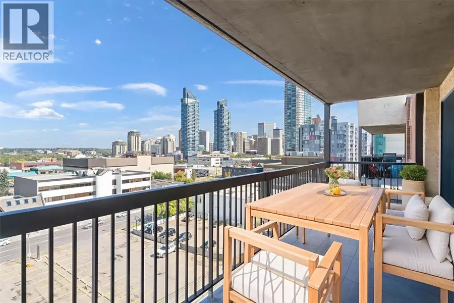 806, 1334 12 Avenue SW, Calgary, AB T3C3R9