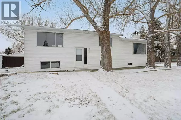 24 Beamish Park Drive E, Brooks, AB T1R0K1