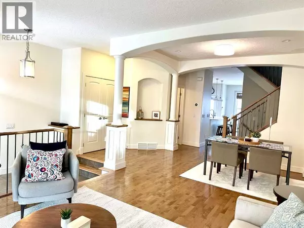 Calgary, AB T2M2J1,624 27 Avenue NW