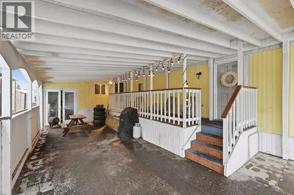 Calgary, AB T3B5P1,99, 3223 83 Street NW