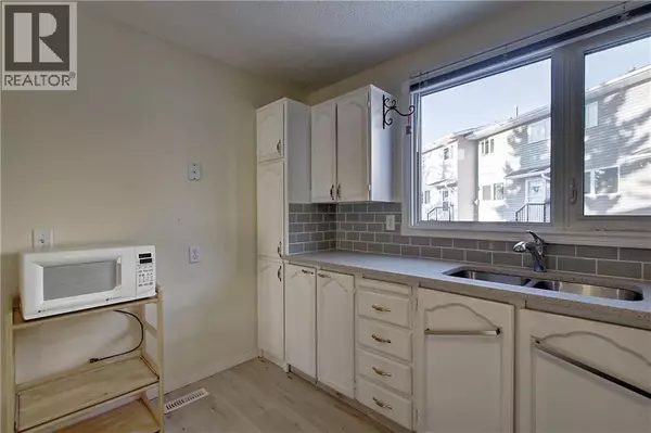 Calgary, AB T2W3G4,9, 1111 Canterbury Drive SW