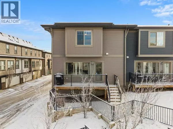 Cochrane, AB T4C2P4,1006, 32 Horseshoe Crescent
