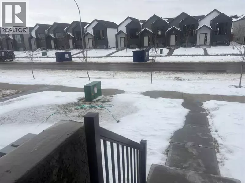 3005 47 Street S, Lethbridge, AB T1K8L5