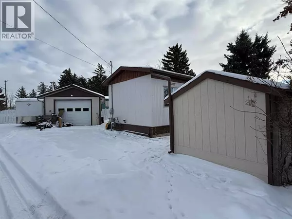 Vulcan, AB T0L2B0,312 3 Street N