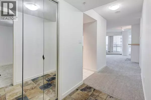 Calgary, AB T2P5N6,1503, 1078 6 Avenue SW