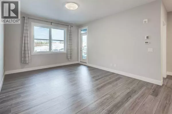 Calgary, AB T3H6G3,201, 8355 19 Avenue SW
