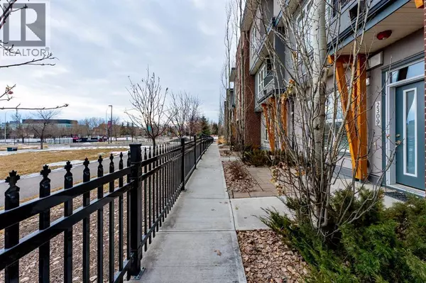 Calgary, AB T3E8A9,2310, 95 Burma Star Road SW