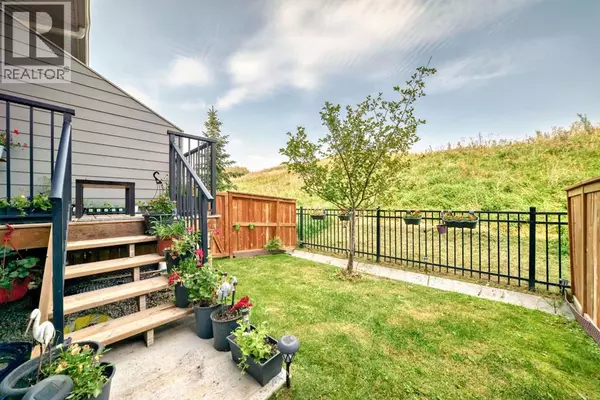 Calgary, AB T3M3E3,206 Cranbrook Square SE