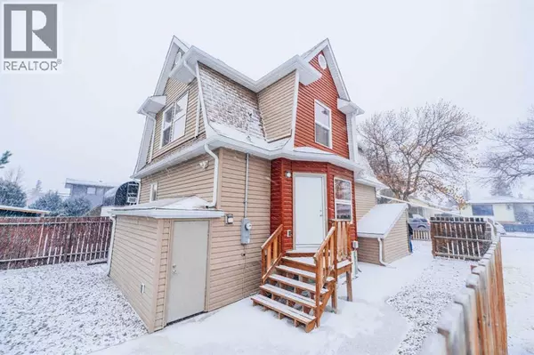 Lethbridge, AB T1H2X4,114 15 Street N