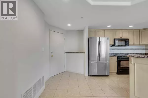 Calgary, AB T2P5H3,2003, 683 10 Street SW