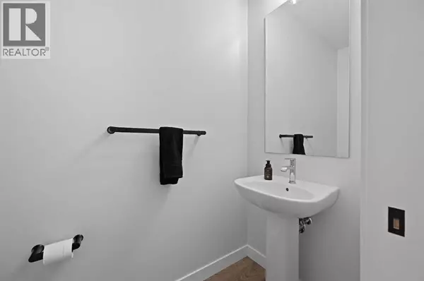 Okotoks, AB T1S5R6,34 Ranchers View