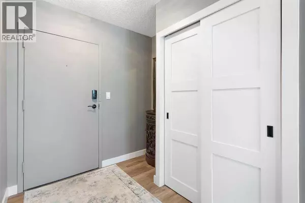 Calgary, AB T2R0P2,105, 220 26 Avenue SW