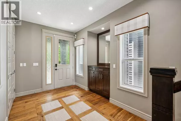 Calgary, AB T3P0M5,152 Evansborough Way NW