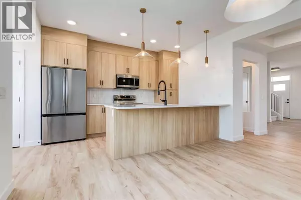 201 Tillotson Drive, Okotoks, AB T1S4Z5