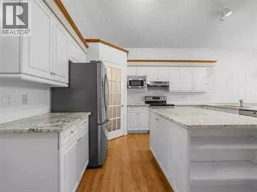 Calgary, AB T3L1Z8,38 Tuscany Hills Road NW