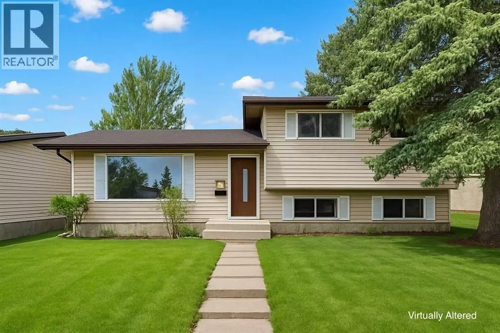 Calgary, AB T3B3H6,107 Silver Brook Drive NW