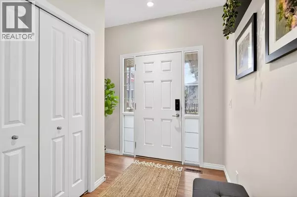 Airdrie, AB T4B0W3,2002, 1001 8 Street NW