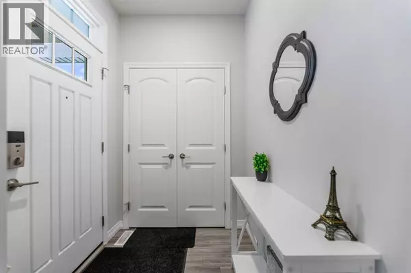 Calgary, AB T2P1J6,128 Evanston Hill  NW