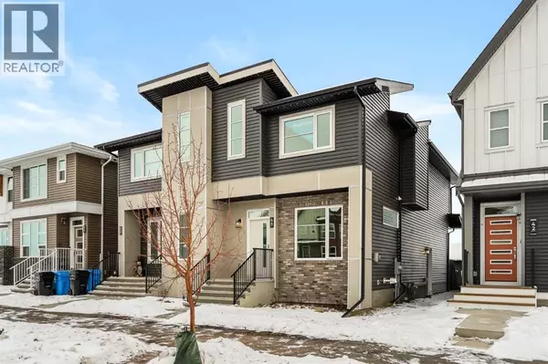 46 Starling Boulevard NW, Calgary, AB T3P2V7