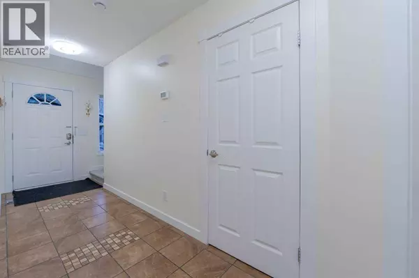 Airdrie, AB T4B3C5,204, 760 Railway Gate SW