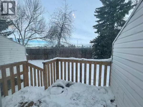 Calgary, AB T2A7P6,68 Abbeydale Villas NE