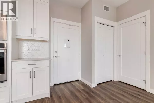 Calgary, AB T3M2L7,4412, 522 Cranford Drive SE