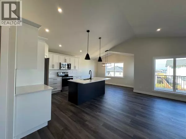 Blackfalds, AB T4M0L4,4237 Westbrooke Road