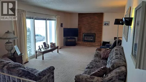 Calgary, AB T2W1W2,1356 Southdale Crescent SW