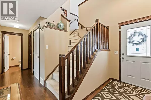 Calgary, AB T2Z4G7,1976 New Brighton Drive SE