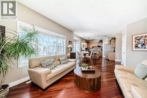 Calgary, AB T3J3W8,232 Coral Keys Place NE