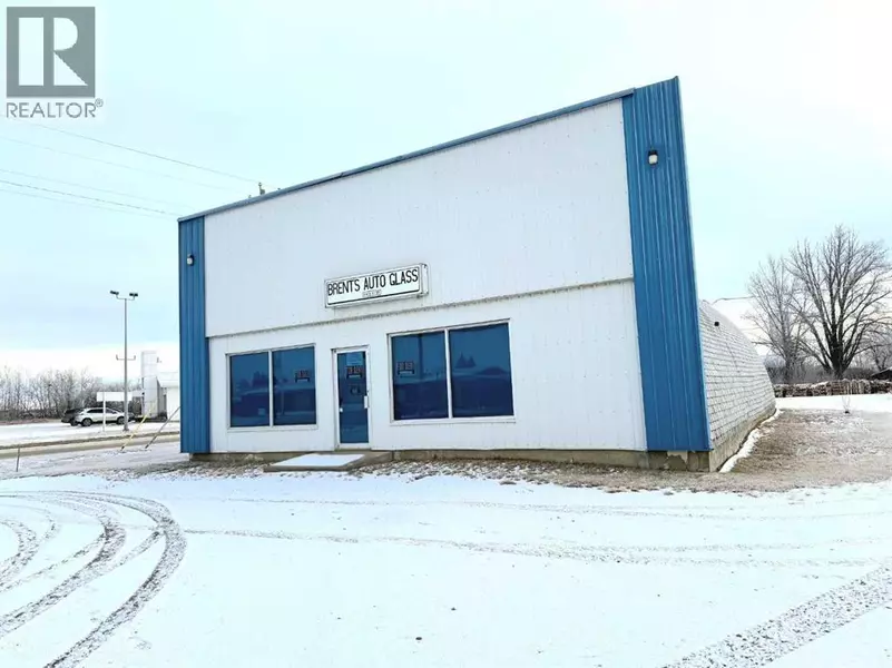 5616 51, Grimshaw, AB T0H1W0