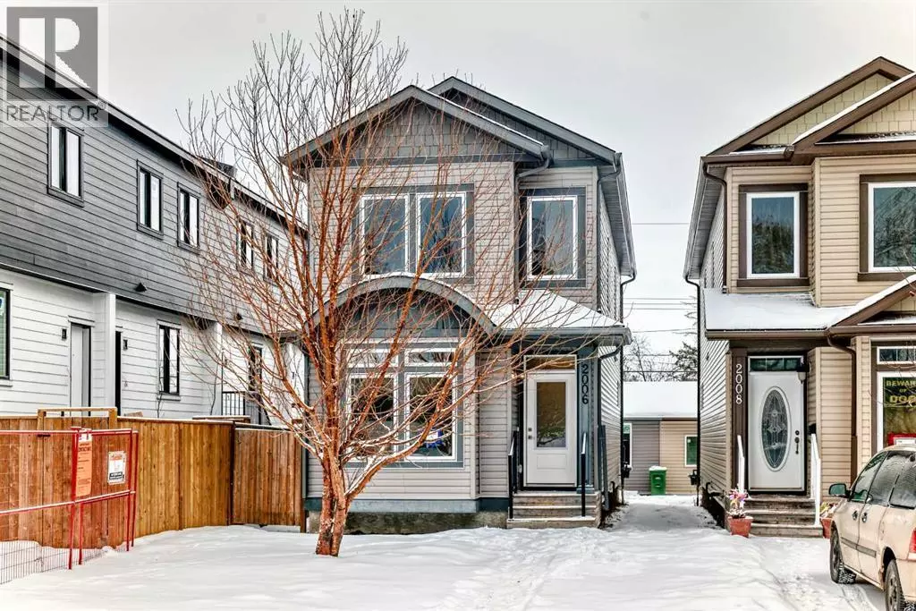 Calgary, AB T2B0Y7,2006 37 Street SE