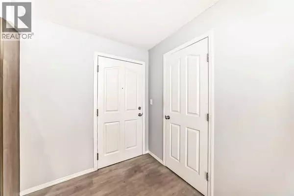 Calgary, AB T3J0N4,321, 7110 80 Avenue NE