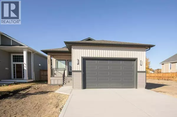 151 Cedar Square, Blackfalds, AB T4M0A2