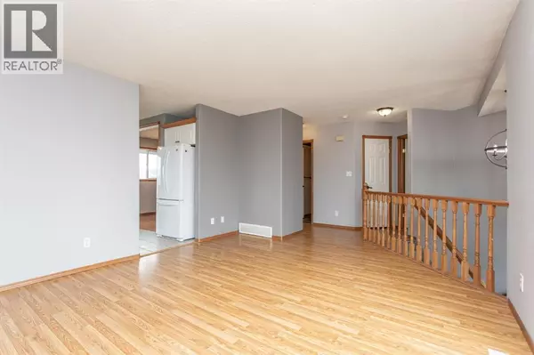 Sylvan Lake, AB T4S1W6,2 Harrigan Street