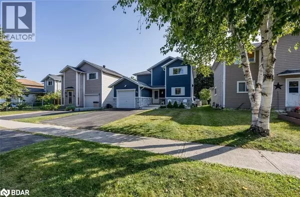 85 ELIZABETH Street, Barrie, ON L4N6P2