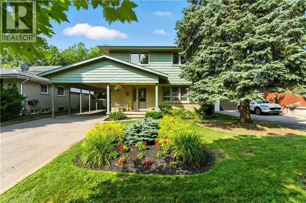 7 PALM Crescent, Brantford, ON N3R5G1