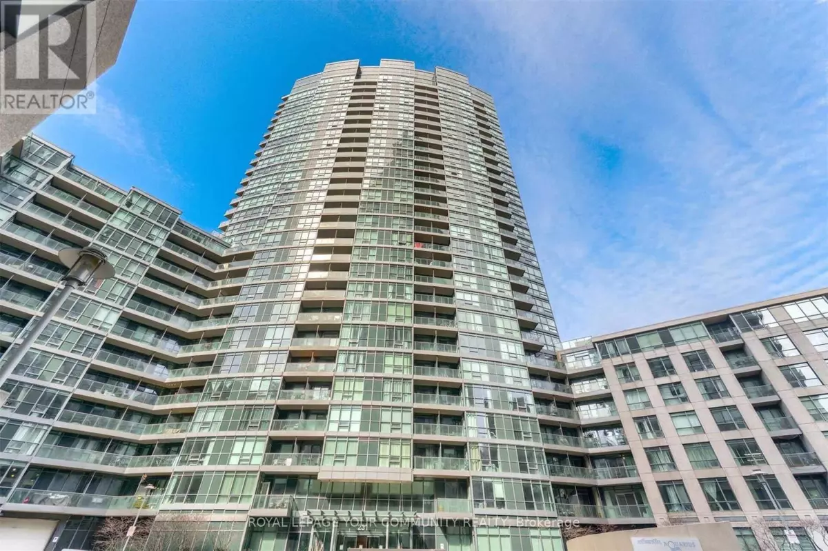 Toronto (niagara), ON M5V1B2,231 Fort York BLVD #1511