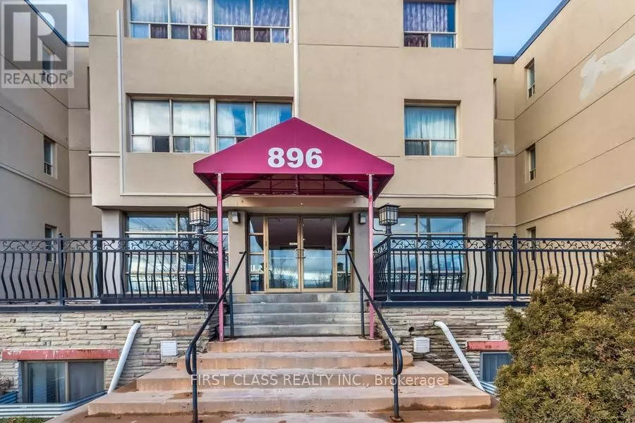 Toronto (leaside), ON M4G2L2,896 Eglinton AVE East #110