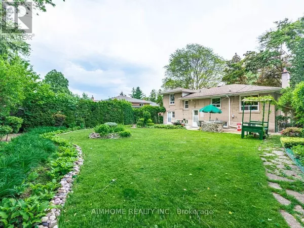 Toronto (willowdale West), ON M2N2R2,52 Claywood RD #Lower L